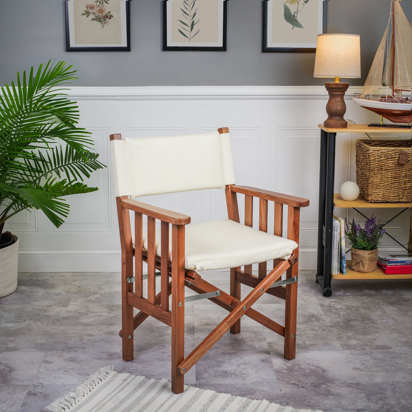 Director's Chair II with Ivory Cushions
